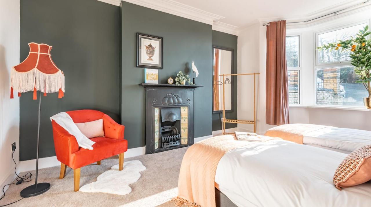 Ty Hapus Newport - Luxury 4 Bedroom Home エクステリア 写真